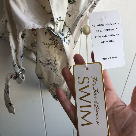 NWT For Love & Lemons Brooke Eyelet Swimsuit - Picture 6 of 8